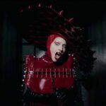 Lady Gaga lança "Mayhem" e retorna às raízes pop
